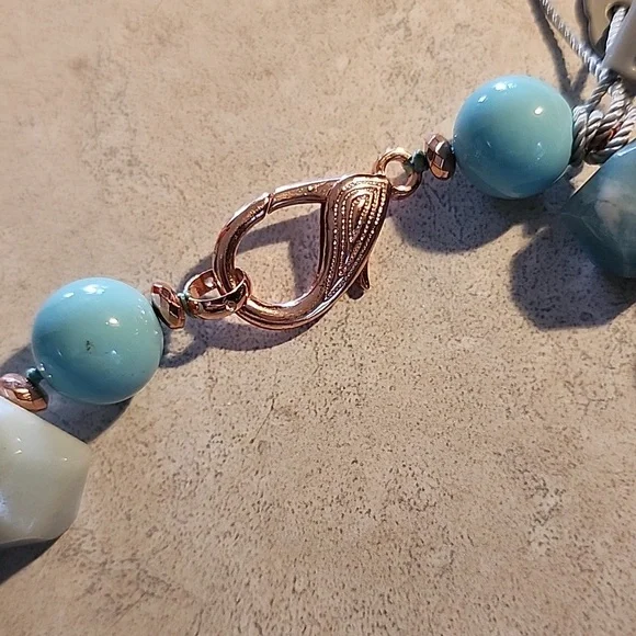 NWT Bella Pietra stone and bling necklace. - Picture 4 of 6